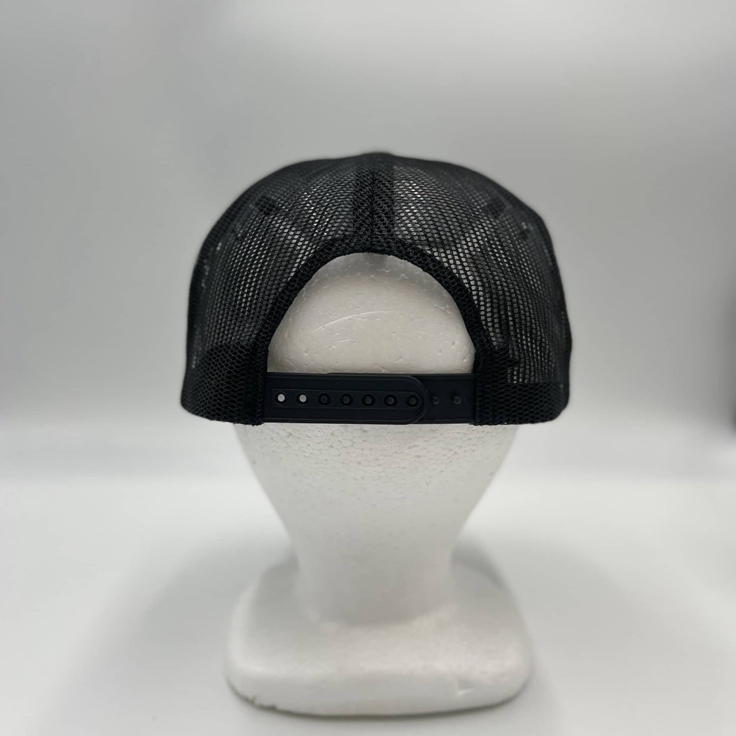 Plain Flat 6P Mesh Trucker Textured Gray and Black Mesh 12-pck CF6M1861 Cap Hat