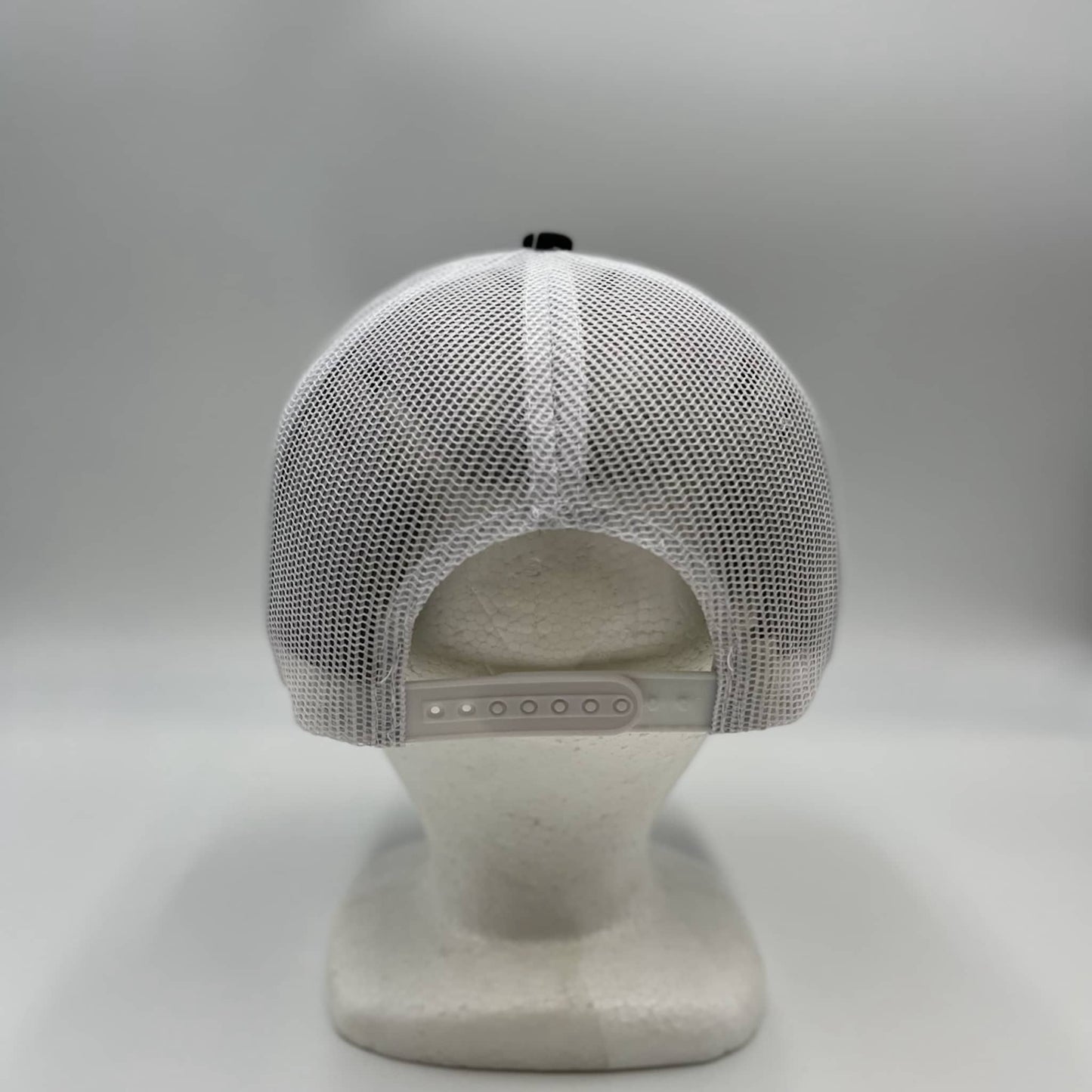 Plain Flat 5P Mesh Trucker Black and White Mesh 12-pck CF5M1216 Cap Hat