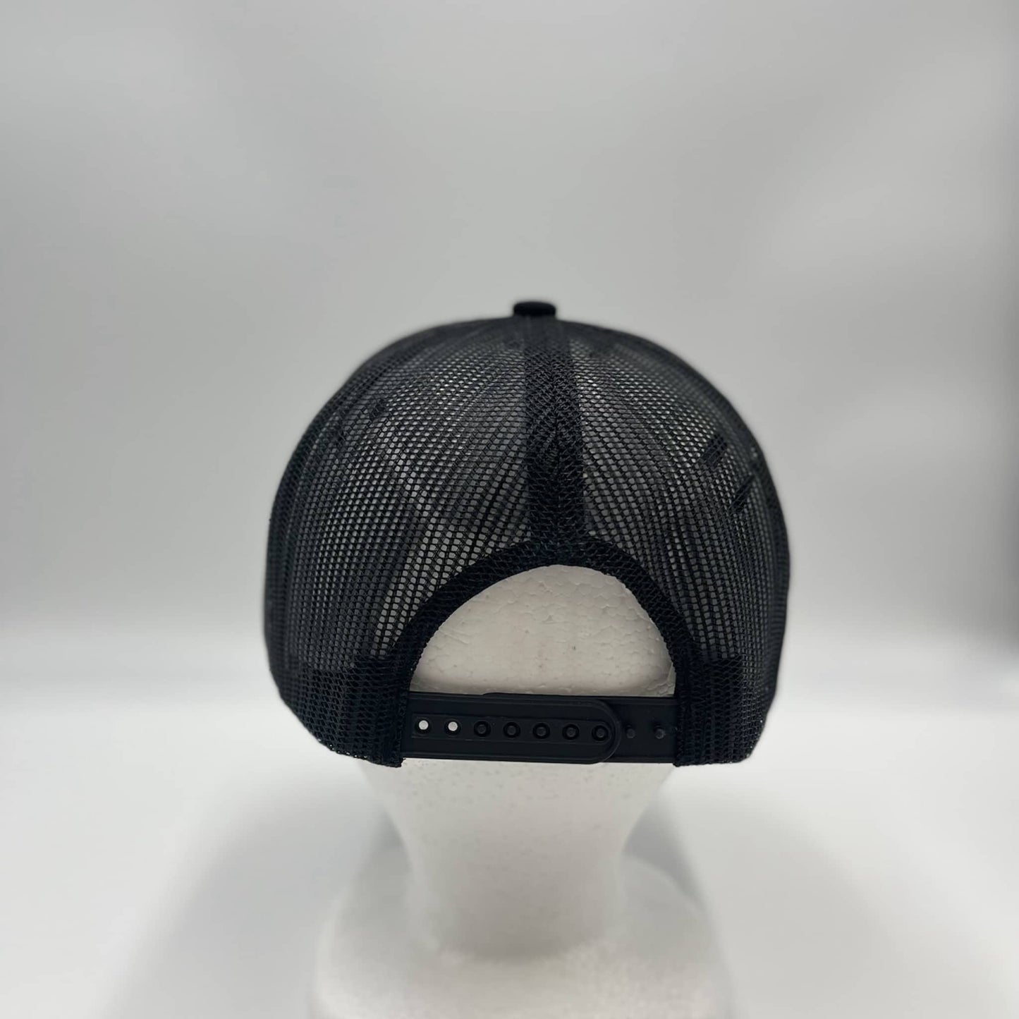 Plain Flat 5P Two Tone Mesh Trucker White Face Black Lid and Black Mesh 12-pck CF5MTT2 Cap Hat