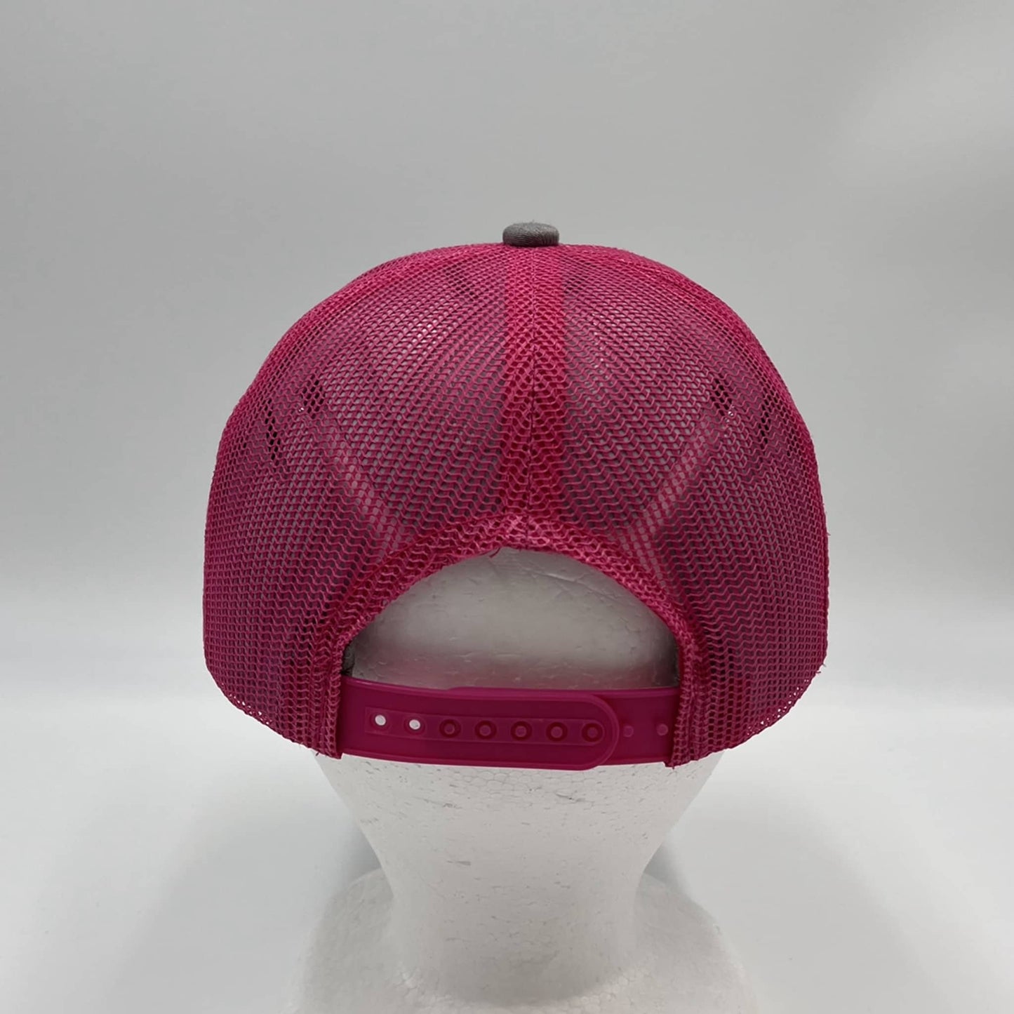 Plain Flat 6P Mesh Trucker Texture light gray and Fusia Net 12 pack CF6M1835 Cap Hat