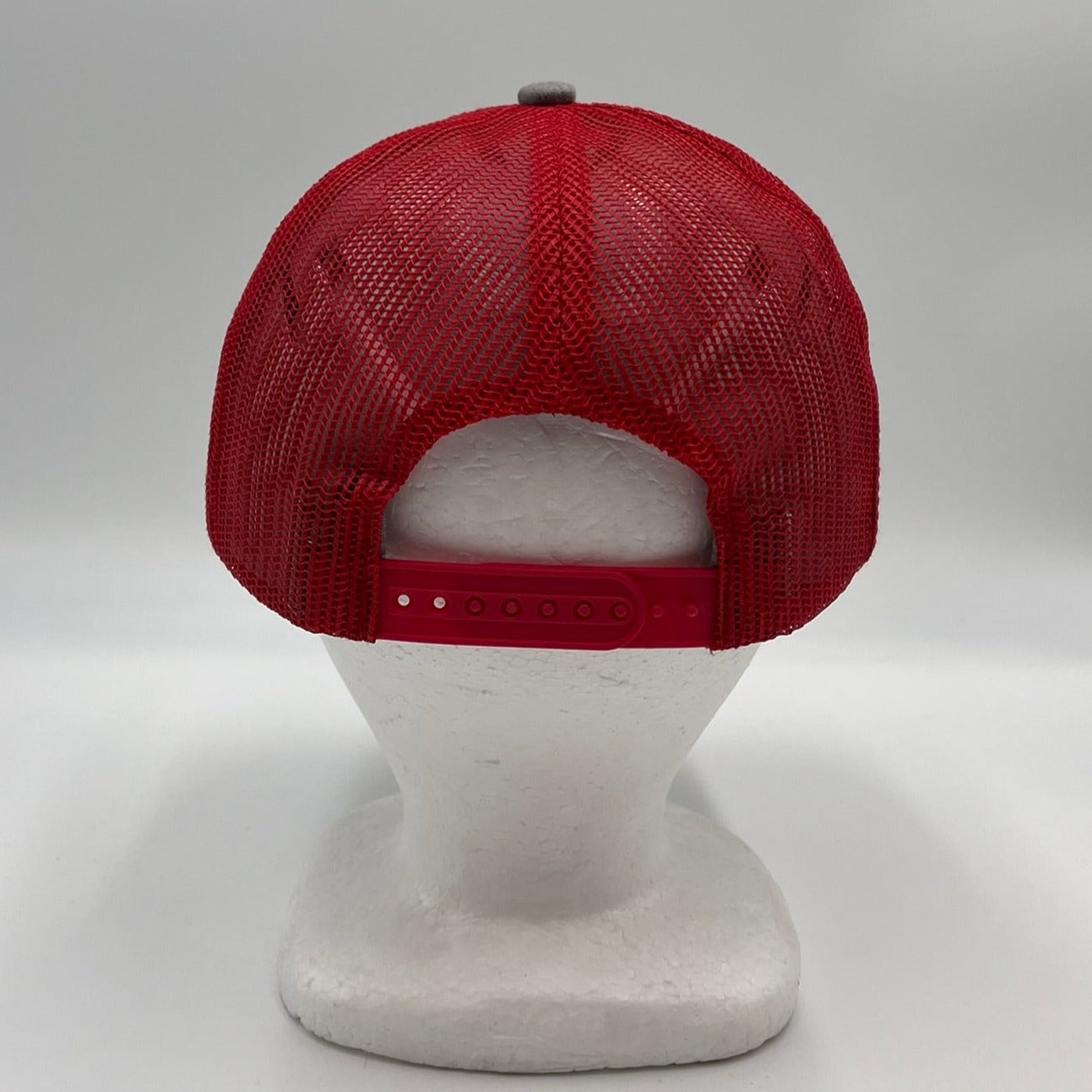 Plain Flat 6P Mesh Trucker Texture light gray and Red Net 12 pack CF6M1837 Cap Hat