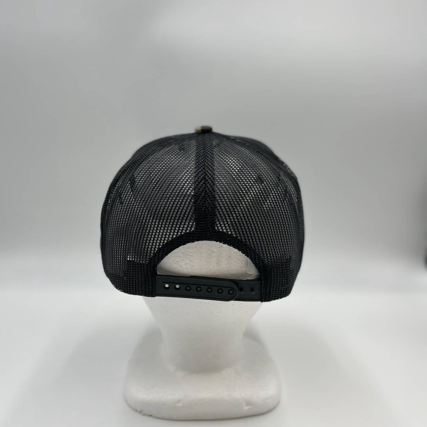 Plain Flat 5P Mesh Trucker Camo II and Black Mesh12-pck CF5M1223 Cap Hat